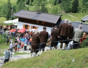 Almmesse auf der Marienberg Alpe – Hirtenfamilie geht nach 40 Jahren in den Ruhestand