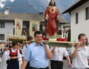 Herz-Jesu-Prozession 2013 – Pfarrfest in der Barwieser Agrarmaschinenhalle