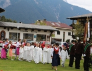 Herz-Jesu-Prozession 2013 – Pfarrfest in der Barwieser Agrarmaschinenhalle