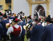 Herz-Jesu-Prozession 2013 – Pfarrfest in der Barwieser Agrarmaschinenhalle