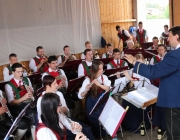 Herz-Jesu-Prozession 2013 – Pfarrfest in der Barwieser Agrarmaschinenhalle