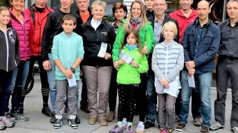 Tiroler Fahrradwettbewerb 2015, Sieger und Gratulanten, Foto: Knut Kuckel