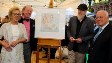 Afra-Lithographie-Präsentation mit Annaliese und Günther Stecher, Franz Mölk, Landtagspräsident Herwig van Staa, Foto: Knut Kuckel